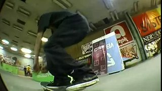 19 x back tail