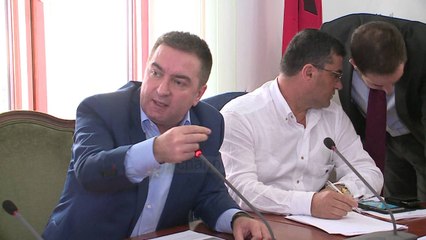 Download Video: Edhe LSI kundër kamerave, dekreti i Nishanit rrëzohet nga PS - Top Channel Albania - News - Lajme