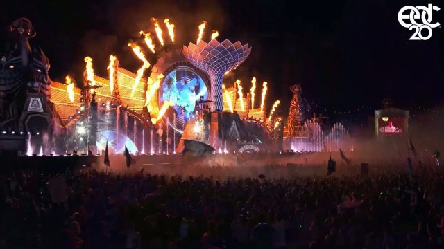 EDC Las Vegas 2016 - Waiting - Never Forget You - Dash Berlin (Lyrics Cover) Remix Live!