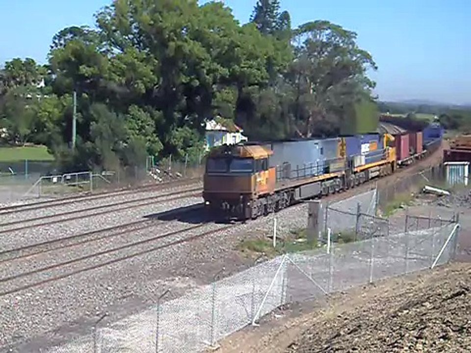 Pacific National Steel Train - NR63/29 - East Maitland - 14/03/11