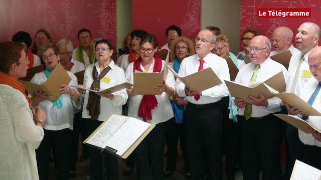 Lorient. Fête de la musique : la chorale Chantons Plus de Lanester à l’œuvre