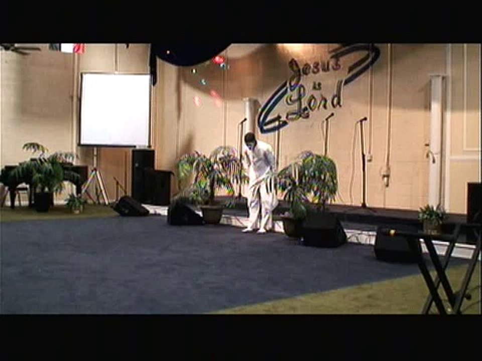 IAMGLOBAL 2ND ANUAL COMMUNITY DAY 5/15/10 PART 27(PRIASE DANCING! CLIP 2)