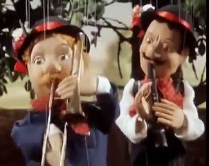 Kater Mikesch  E01 - Ein Kater lernt sprechen