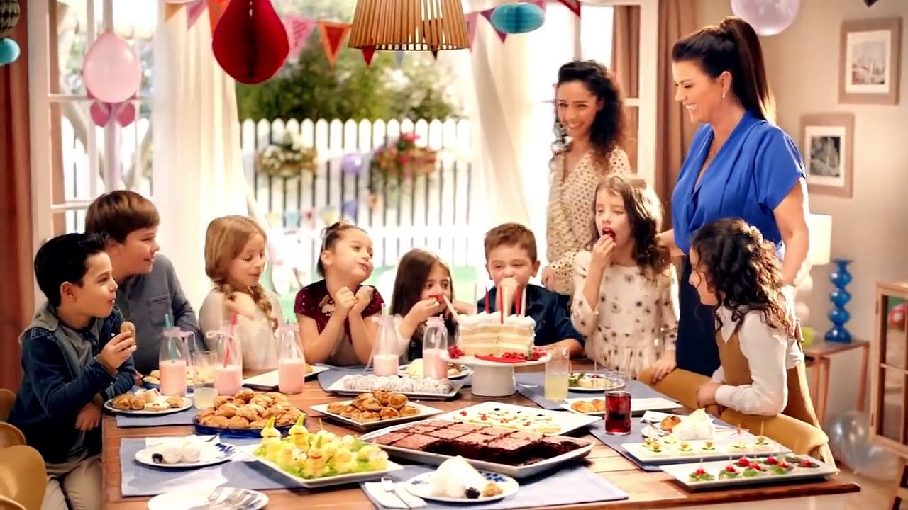 Pril Power - Açelya Akkoyun Reklamı