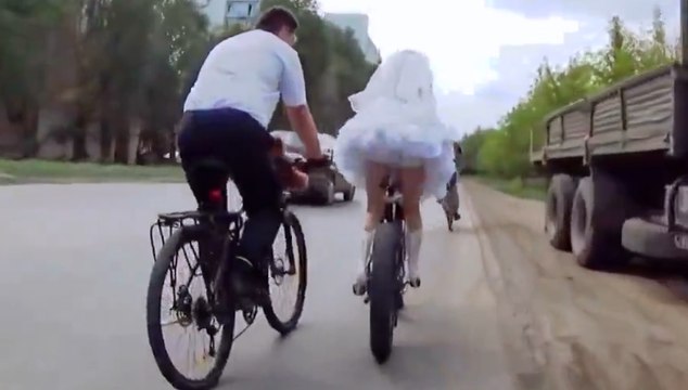 ХОЧУ Я ЗАМУЖ ))