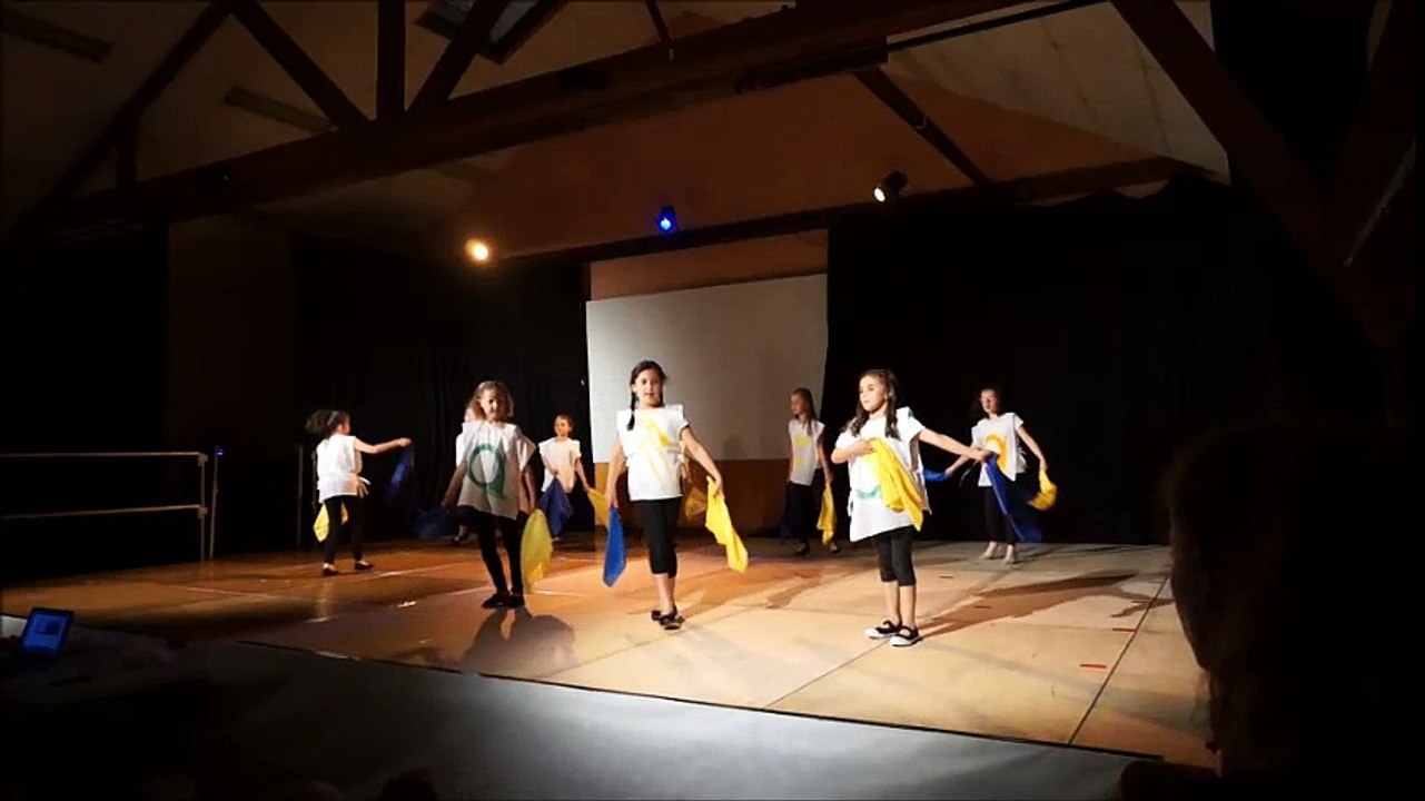 Kermesse 2016 CE1 CE2 Filles