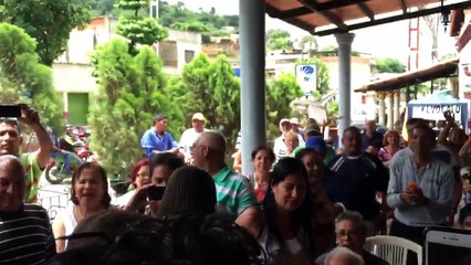 Así fueron a validar sus firmas en Aragua