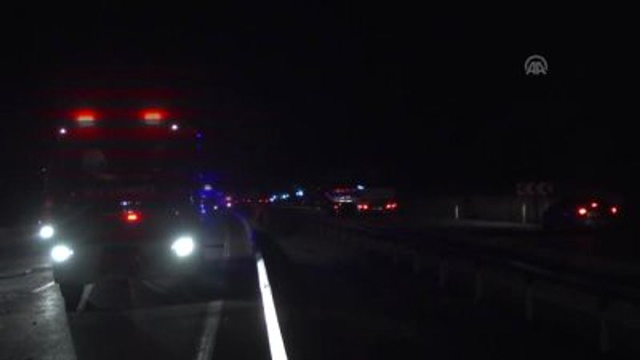 Balıkesir-İzmir Karayolunda Otobüs Kazası