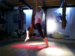 Йога в воздухе. Импровизация. ч.2