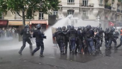 Manifestation contre la loi Travail: quel est le dispositif anti-émeute? - Le 22/06/2016 à 06h00