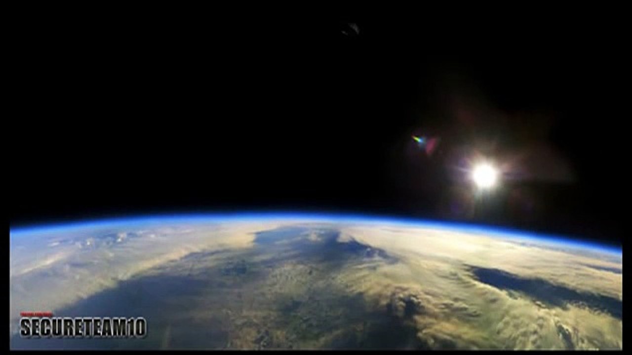 ALIEN STRUCTURE EXPOSED IN SPACE!-ΕΞΩΓΗΙΝΗ ΔΟΜΗ ΑΠΟΚΑΛΥΦΘΗΚΕ ΣΤΟ ΔΙΑΣΤΗΜΑ!