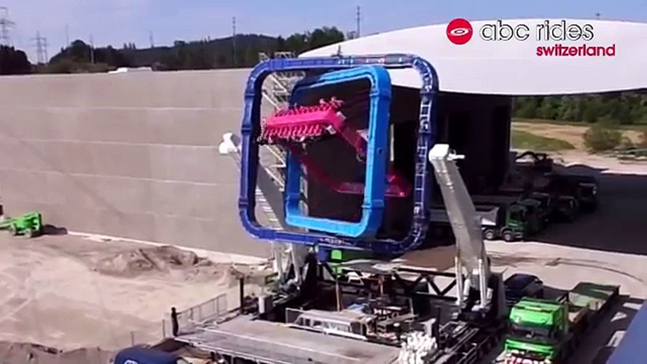 TOURBILLON: Ecco la giostra di ultima generazione. DA BRIVIDI!