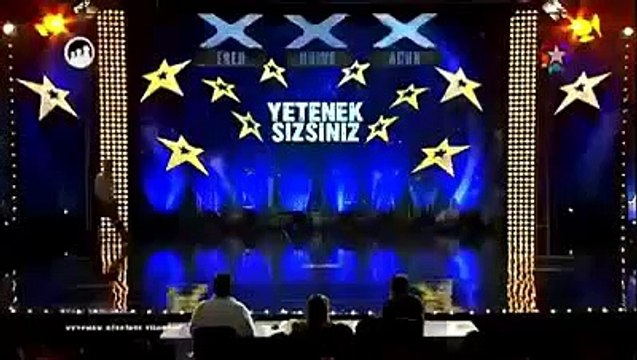 Erol Beşli Yetenek Sizsiniz Ferdi Tayfur Taklidi.. Kopyası