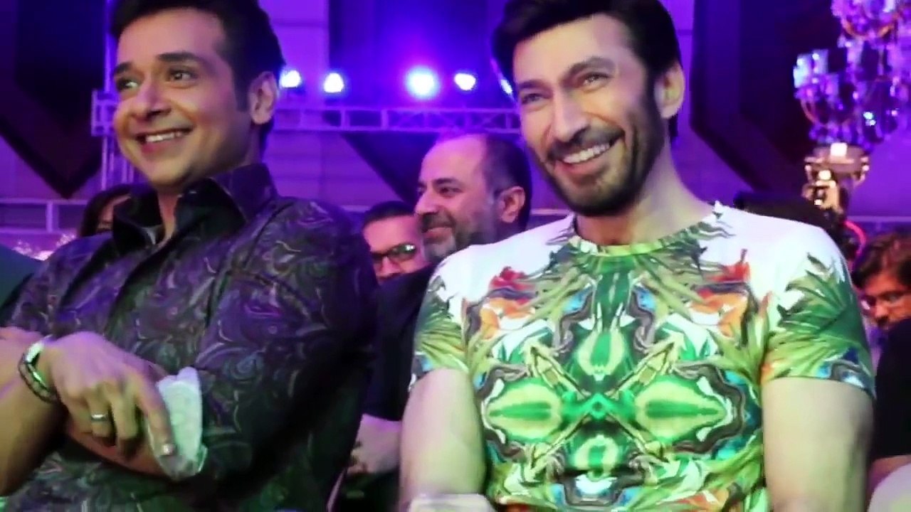 Wasim Akram, Rameez Raja | Shaheer Khan Performance
