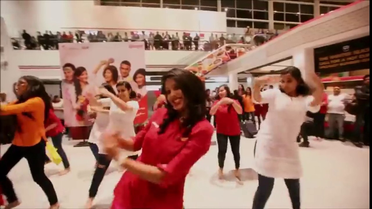 Holi Flashmob bollywood dance 2016