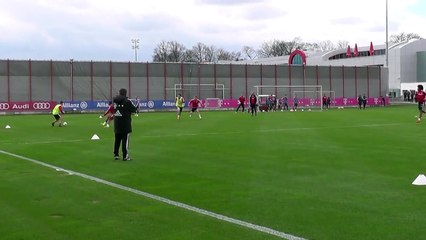 Arjen Robben - Insane 40 meter solo and awesome goal