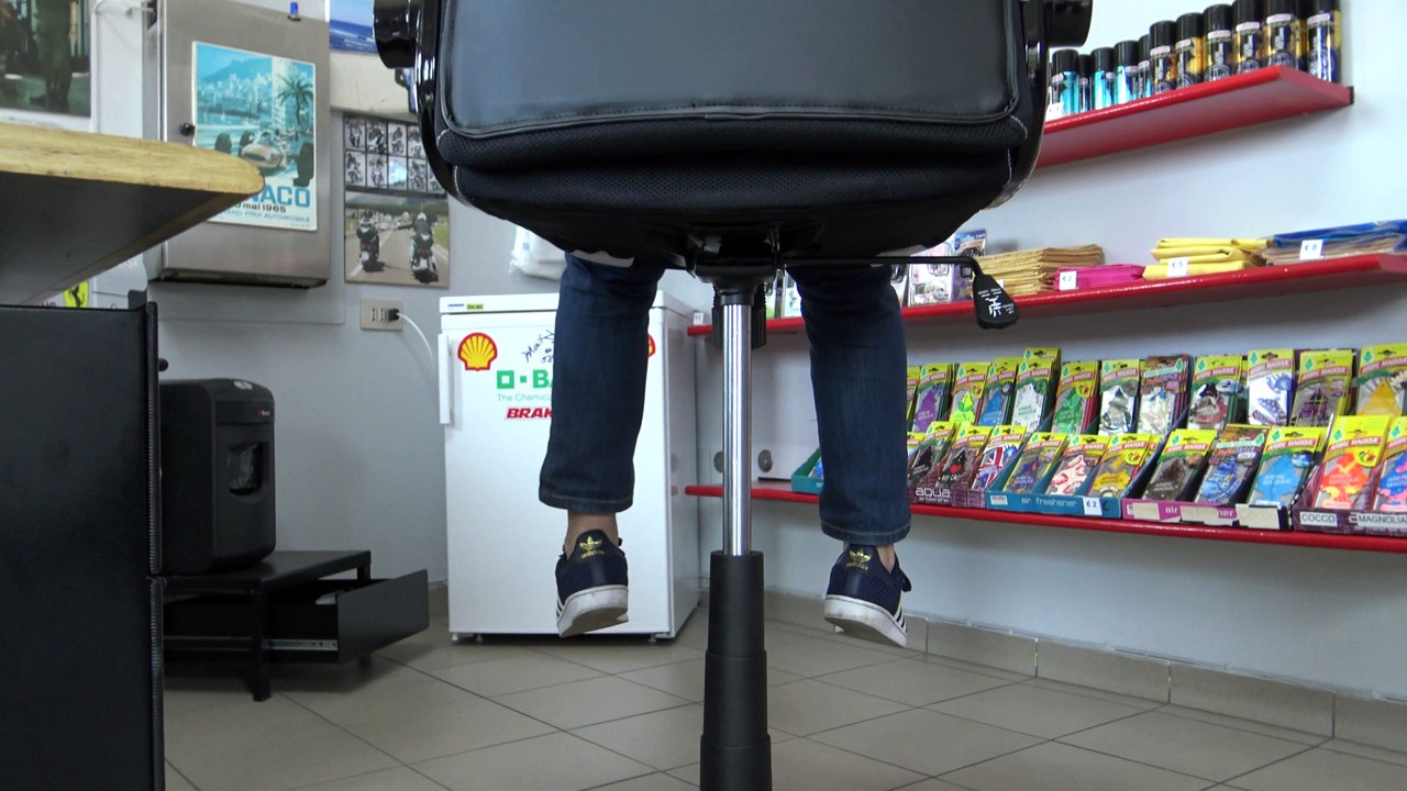 THE HIGHEST TUNING CHAIR TEST (LOL VIDEO 4K)