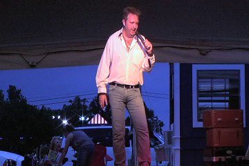 Colin Paul sings 'Let It Be Me' Elvis Week 2011