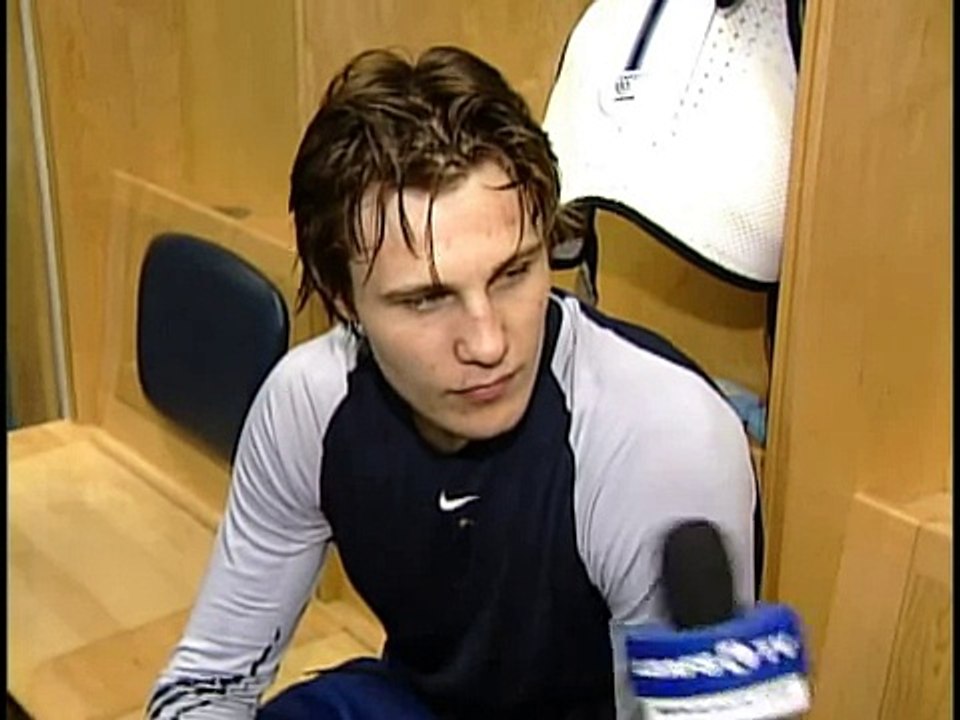 Luke Schenn - Feb 25, 2009