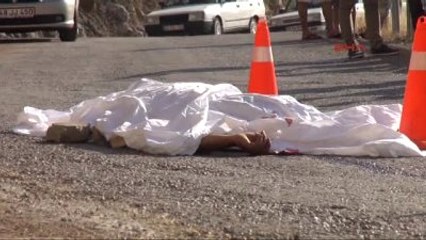 Fethiye Borçlarını Kapatmak İçin Kekik Toplamaya Çıktığı Kayalıktan Düşüp Öldü