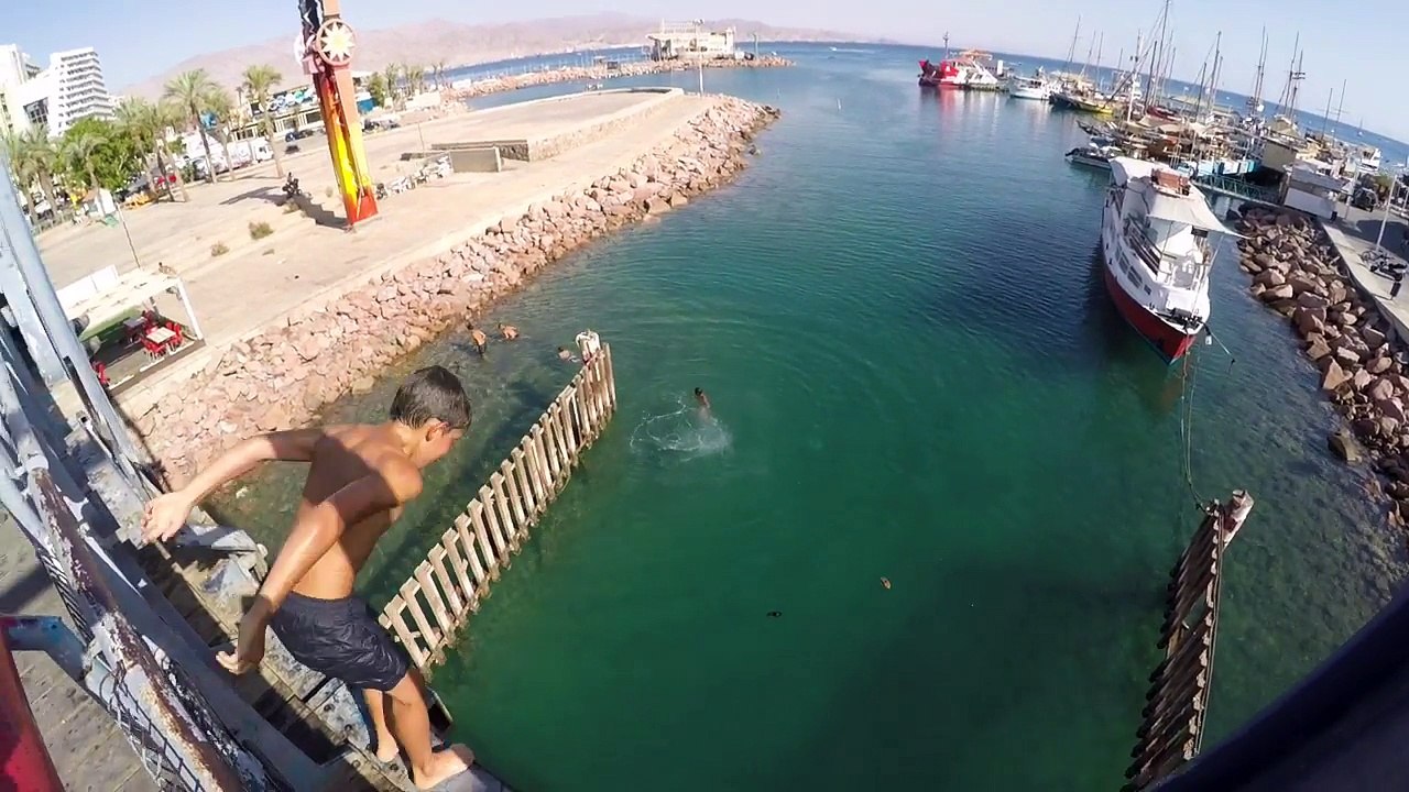 Vlog E06 - Under the Sea Version 2.0