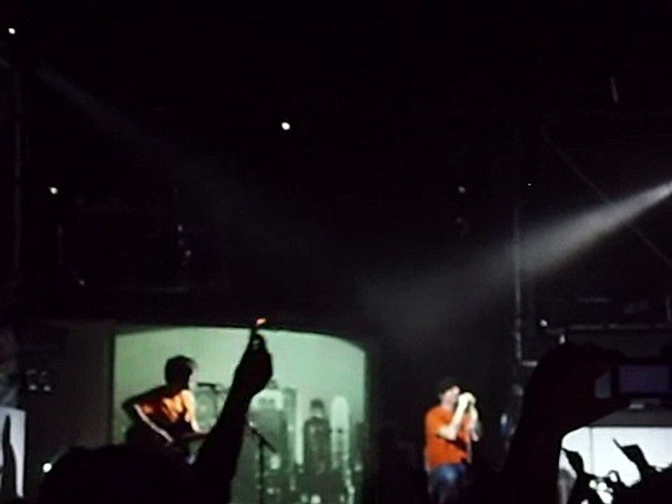 J-ax And Guido... Signora..live 28/02/09