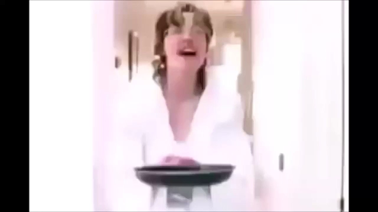 A mix of popular vines!