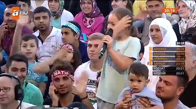 Küçük kız çocuğu ağlayarak Nihat Hatipoğlu'na sordu!