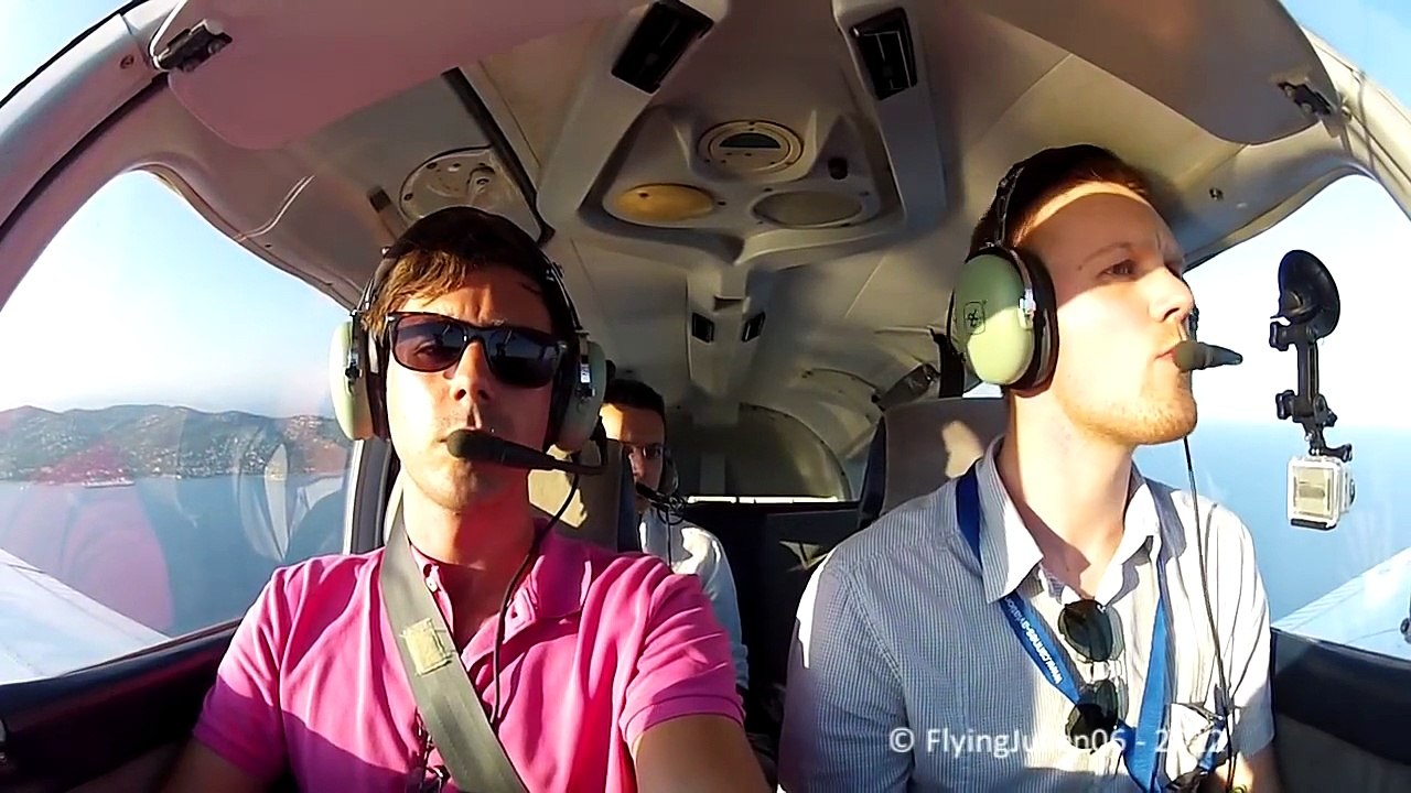 Un pilote d’avion tombe sur un contrôleur aérien très bizarre