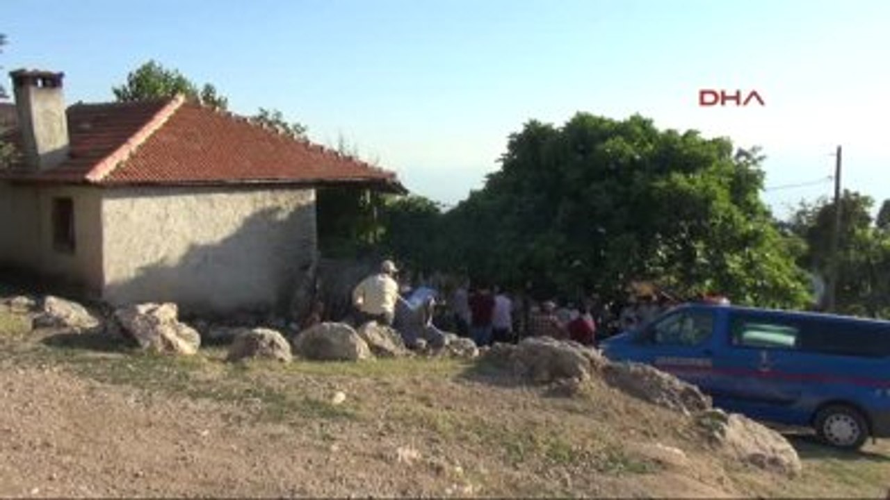 Muğla - 7 Aylık Hamile Eşini Av Tüfeğiyle Öldürüp, İntihar Etti
