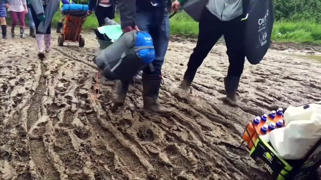 Glastonbury Festival kicks off despite mud and delays