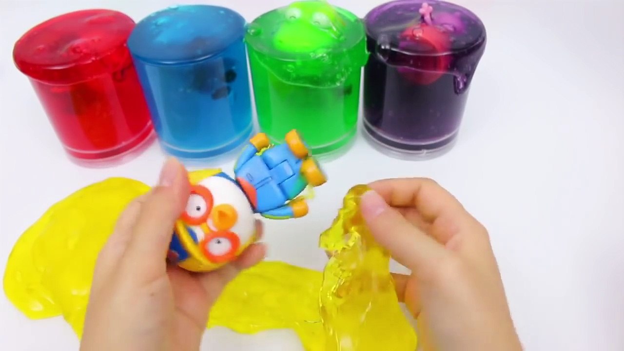 Peppa Pig Toys Video - Learning Color - Wheel On The Bus Song [MOMO Toys]