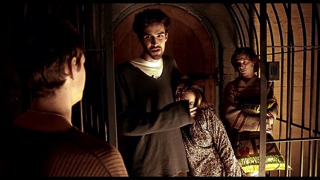 Arnaques, Crimes et Botanique - Extrait -J'entends comme un Signal d'Alarme