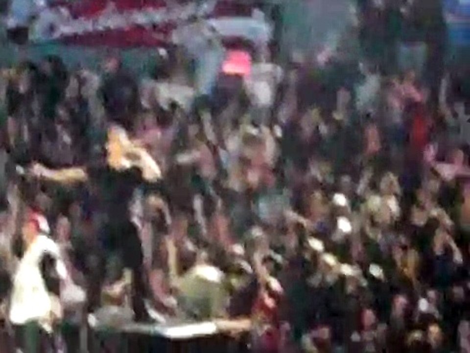 NKOTB - MSG 10/27/08 Joey singing New York New York