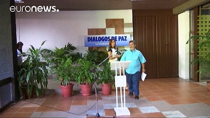 Télécharger la video: Colômbia: Acordo histórico entre Governo e FARC promete colocar fim a meio século de conflito