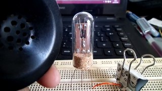 Point contact transistor (homemade).