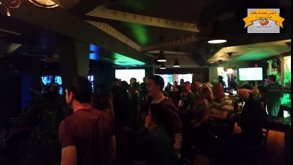 رد فعل مشجعة أيرلندا داخل الكفاية بعد إحراز هدف فى إيطاليا