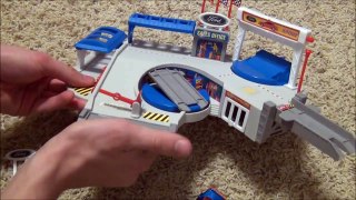 Hot Wheels Ford Dealership Playset   Put Together and Features