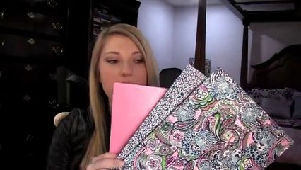 What s in my School Bag and Organizational Tips