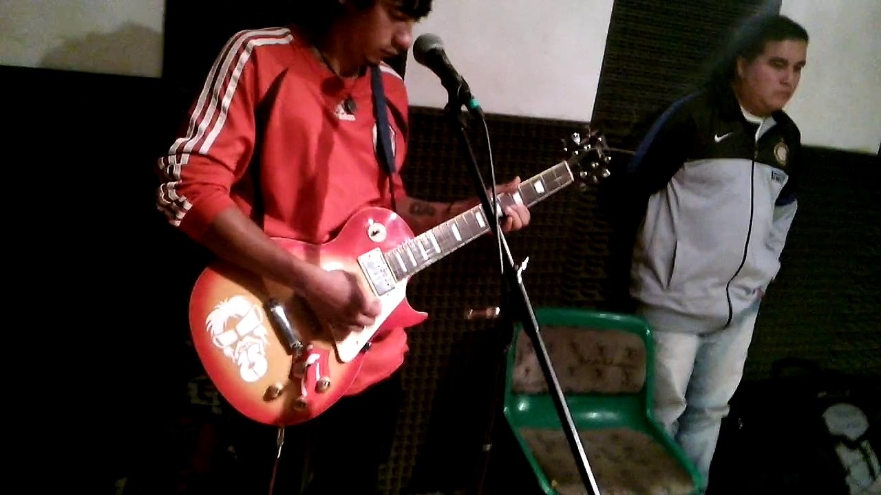 calavera vieja el ataud  (cover la 25)