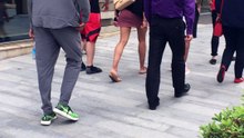 dloading