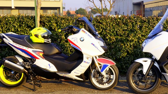 TEST HONDA INTEGRA Vs BMW C600 0/100 ( VIDEO BEST 4K )