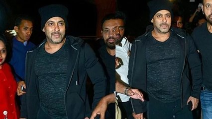 Salman Khan Spotted At Airport Leaving For IIFA 2016
