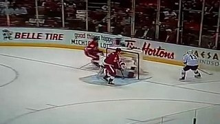 NHL Playoffs 2011: First Goal: Kyle Turris   4/13/11