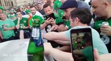 Ces supporters Irlandais réparent le toît d'une voiture en tapant dessus ! Euro 2016