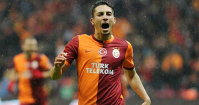 Galatasaray, Porto'nun Alex Telles Teklifine Sıcak Bakıyor