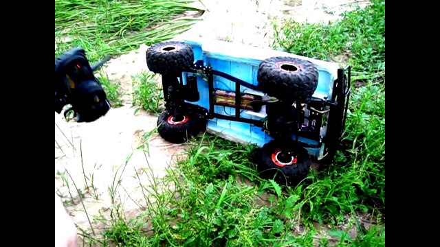 Мой Уаз - Едет Аппарат ( 1/6 RC selfmade UAZ MODEL)