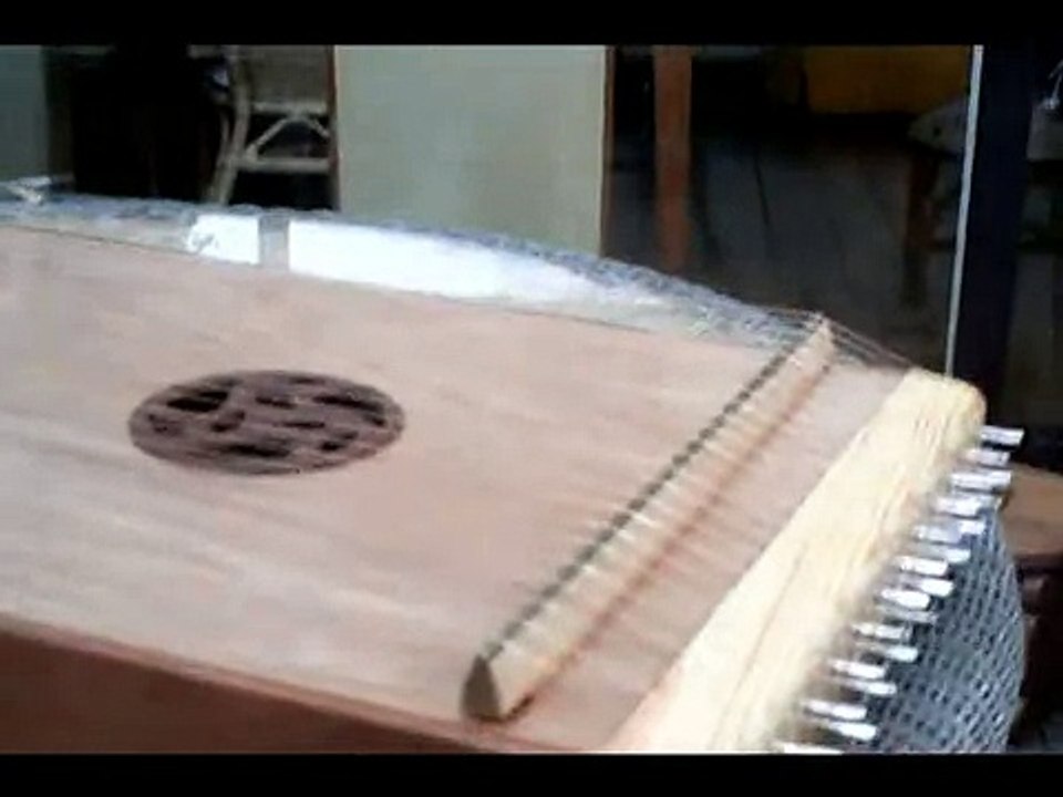 Bronze strung Monochord (24 strings)