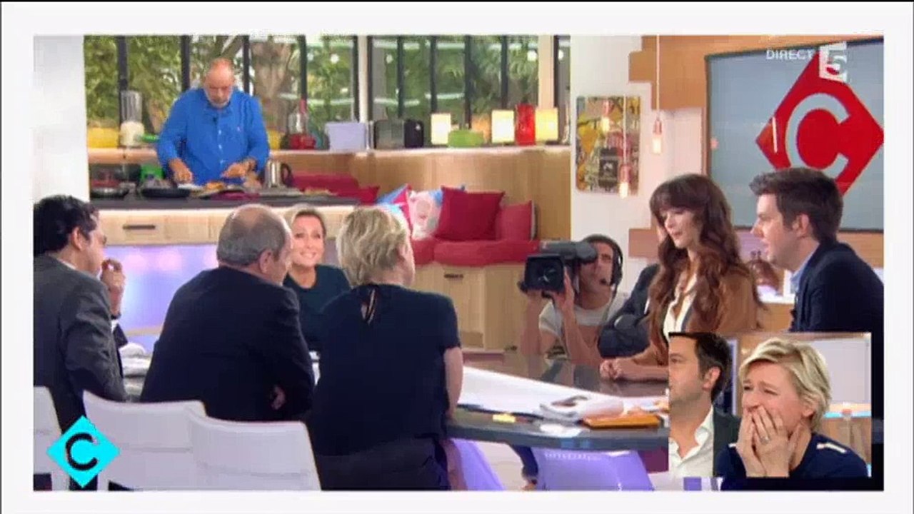 Face à Guillaume Canet, Elizabeth Lemoine a du mal à poser ses questions - Regardez