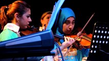 La 13ème soirée de Founoun Al Bouhayra (Amina Srarfi & Azifet)